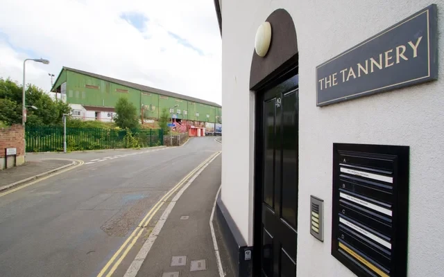 2 The Tannery 0
