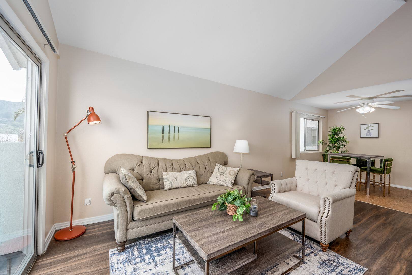 Private Room in 2 bed