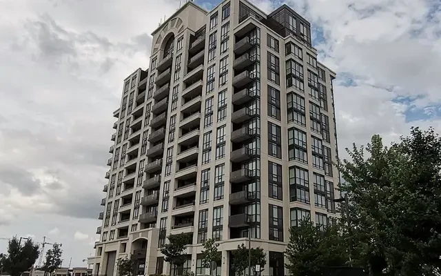 1516 - 9582 Markham Rd 0