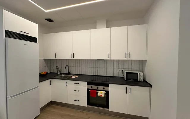 Avenida Bellas Vistas, 9. Local 5 (ONLY STUDENTS) 3