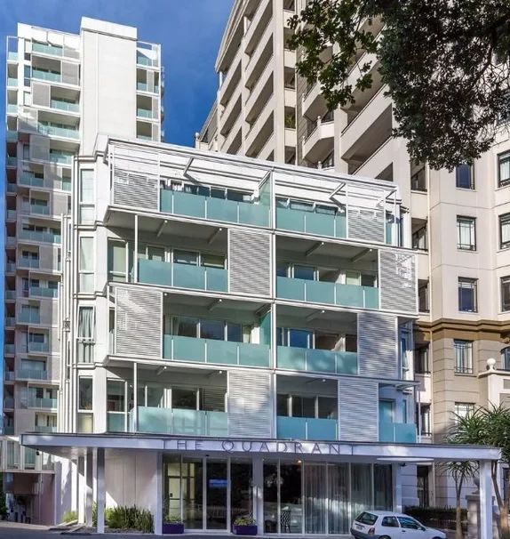 10 Waterloo Quadrant