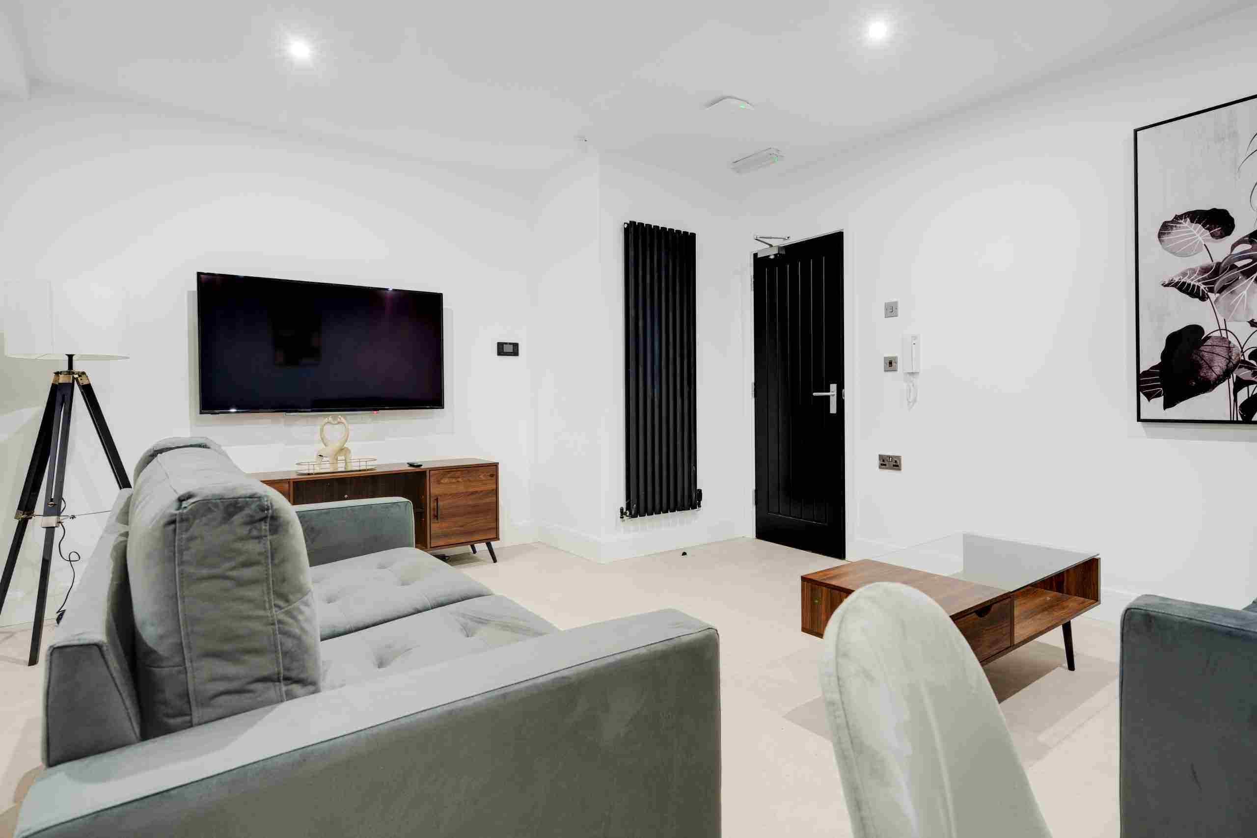 104 Thornycroft road, L15 3