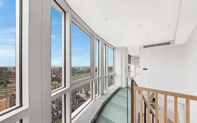 Ontario Tower 4