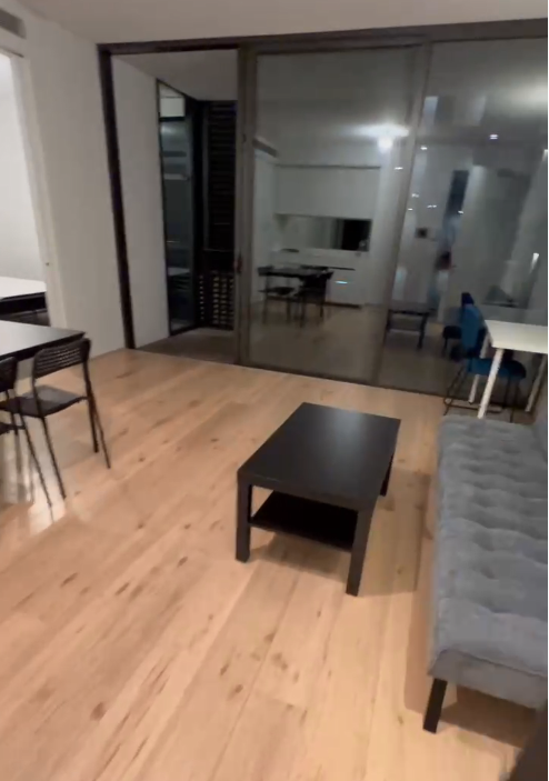 1 Park Ln