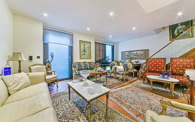 Ambassador Building, 5 New Union Square, London, SW11 7BN 0