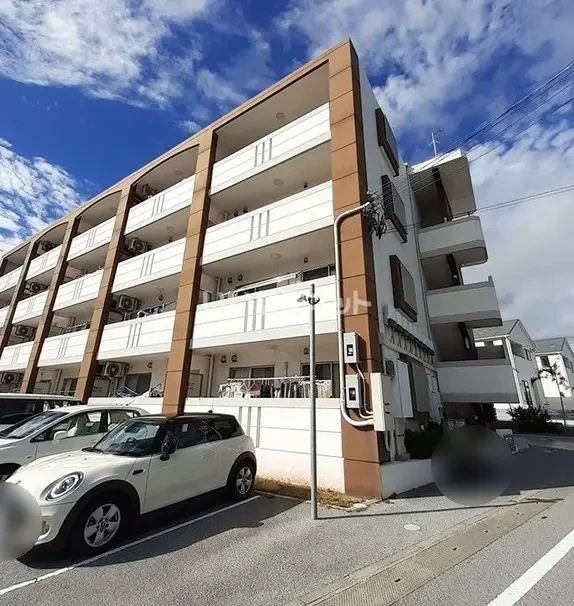 ベルアンジュ南城 1階