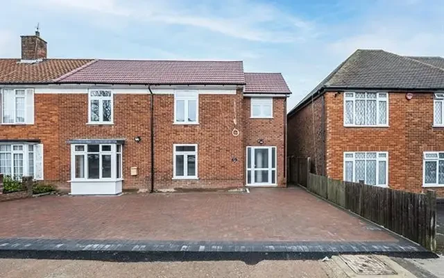 Pangbourne Drive, Stanmore, HA7 4RB 0
