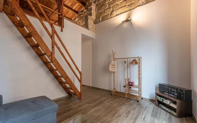 Zisa Castle Apartment 3