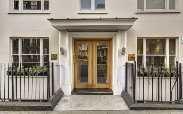 Hill Street 12268# 1