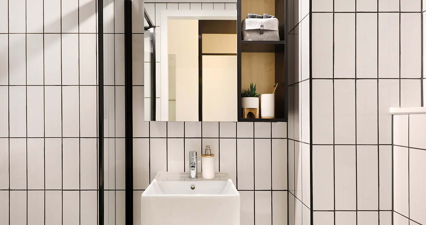 Premium Single Bedroom – 5 share
