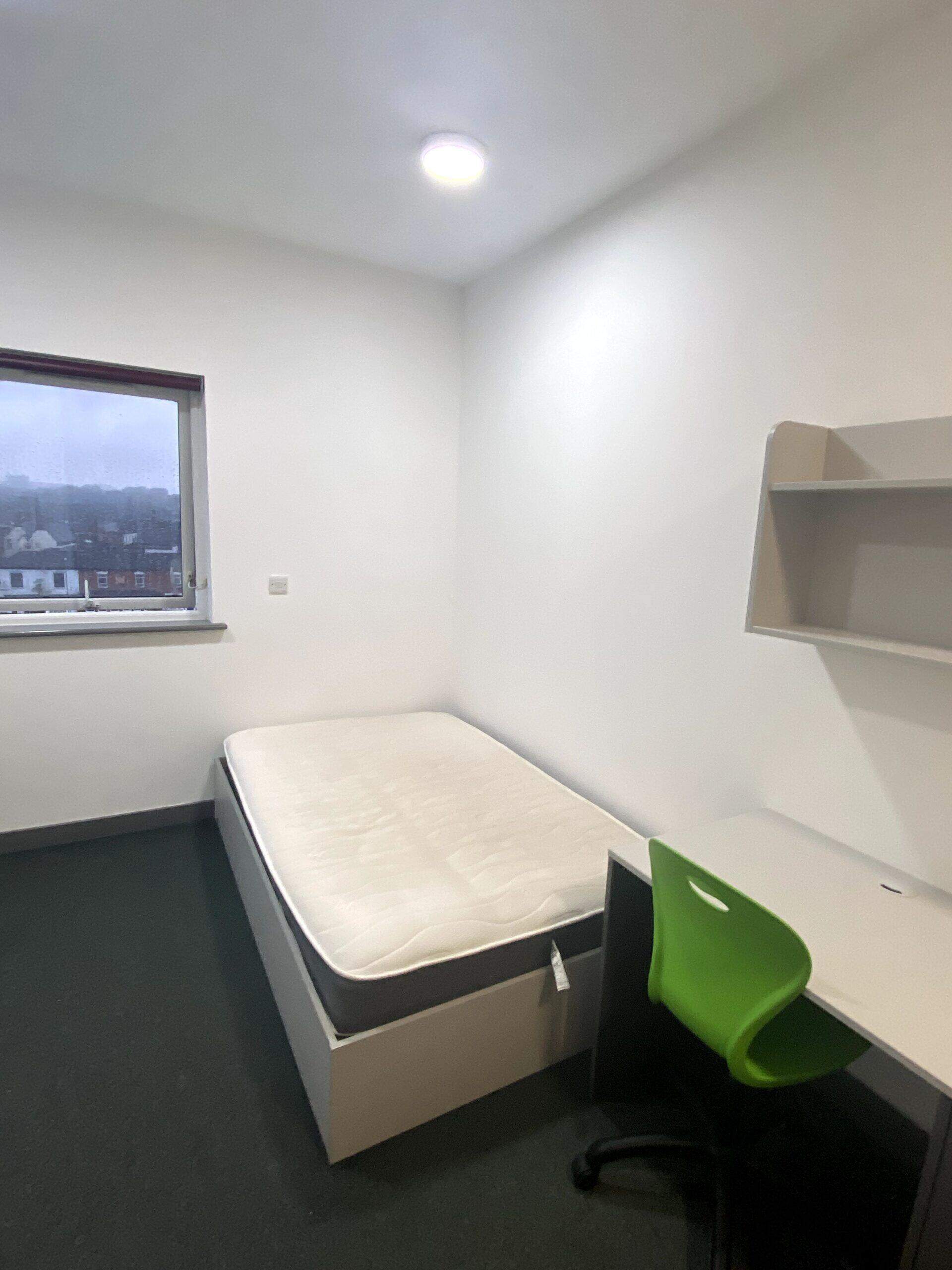 Deluxe Studio - Poulson House