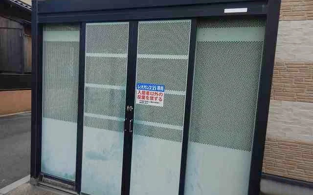 レオパレス渚 1