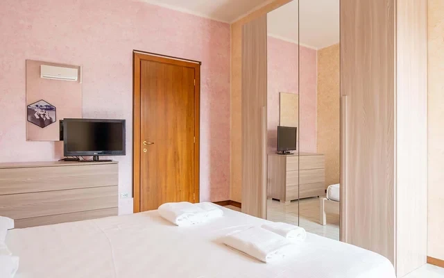 Stanza in via privata flumendosa 47  two-room apartment 4