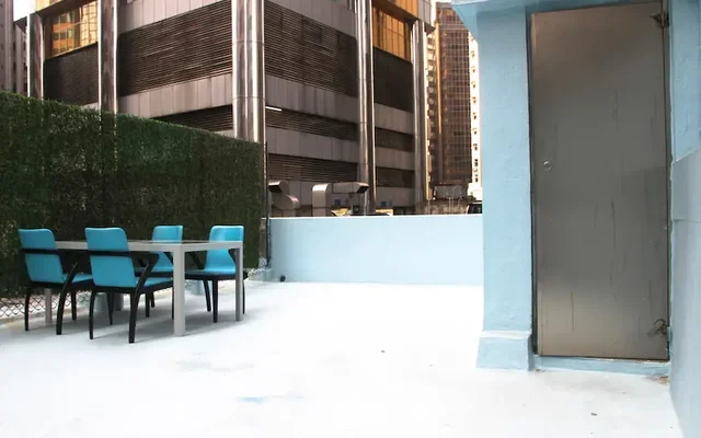 Private rooftop, balcony modern centre apartment 2