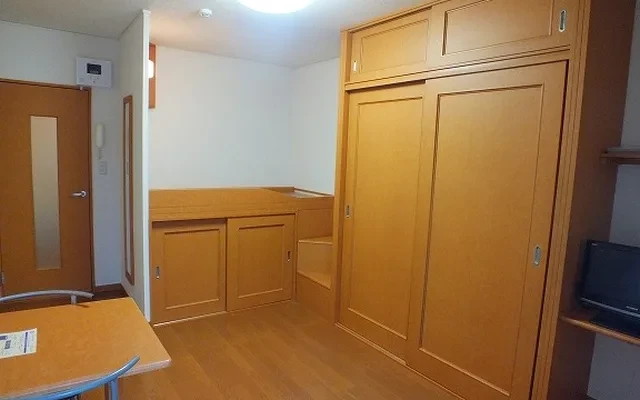 レオパレスステラ 2