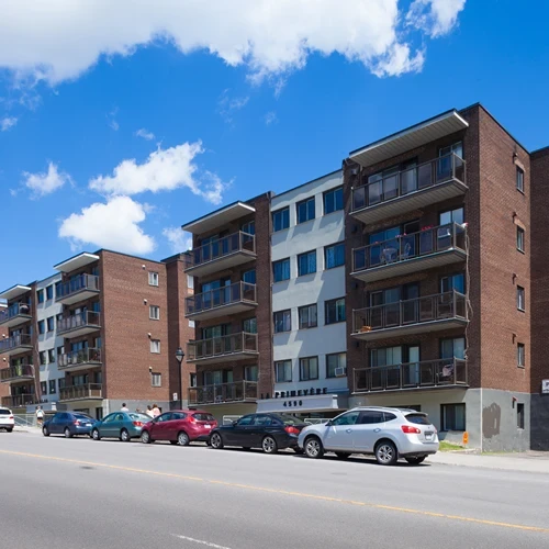 4570, 4580, 4590 Chemin Queen Mary Montreal Apartment Rentals uhomes