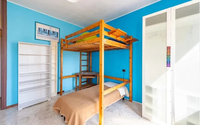 Trilocale in Via Garzoli 17 0