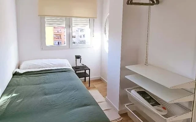 Piso de 4 habitaciones en Camins Al Grau 0