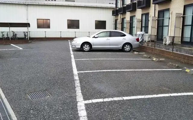 レオパレスラフィネ 1