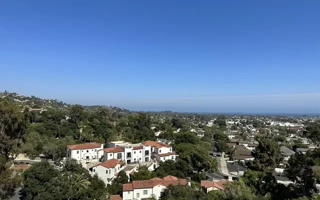 813 East Anapamu Street - Santa Barbara student accommodation