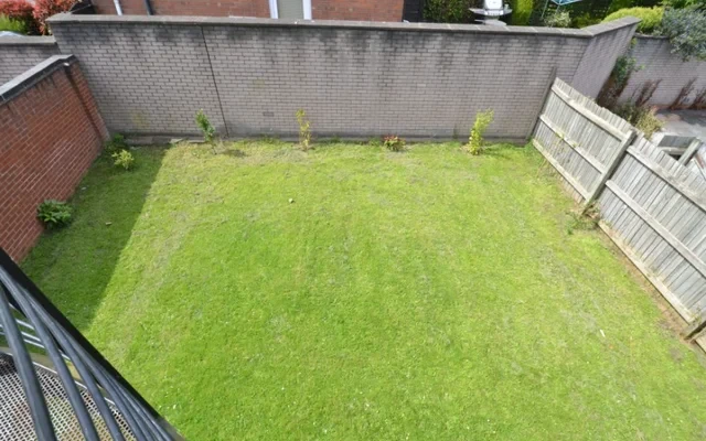 Entire Place·4B2B···Flat2, Stephens Court, Selly Oak 1