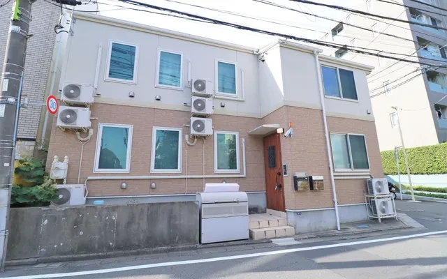 Co-living house Sasazuka 0