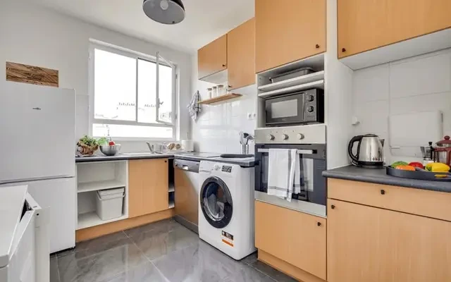 13 Rue des Freres Morane, 75015 2