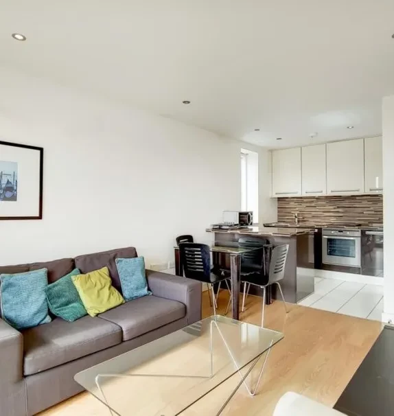 LH-Conington Road