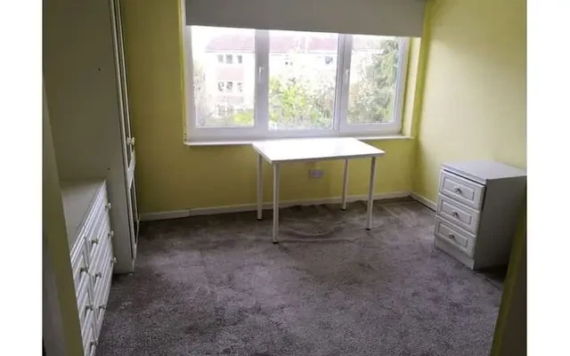 Ridingleaze, BS11, Bristol, UK 1