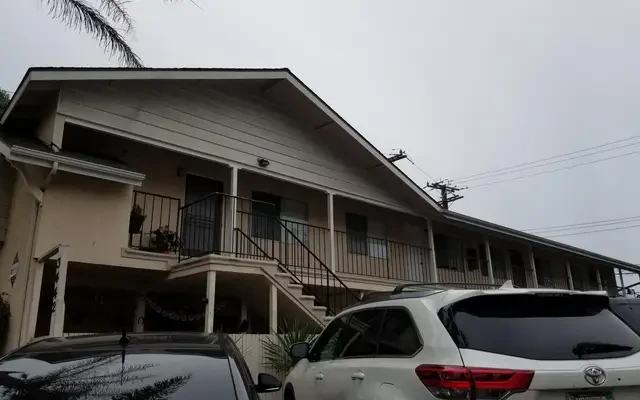 3442 Richland Drive - Santa Barbara student accommodation