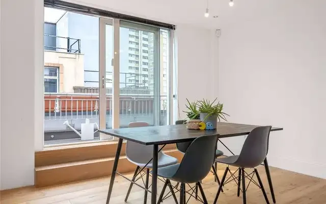 Merino Court 2