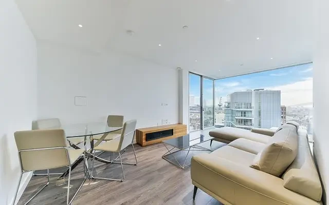 Kingwood House, 1 Chaucer Gardens, London, E1 8QP 1