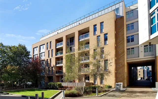Caspian Apartments, London E14 4