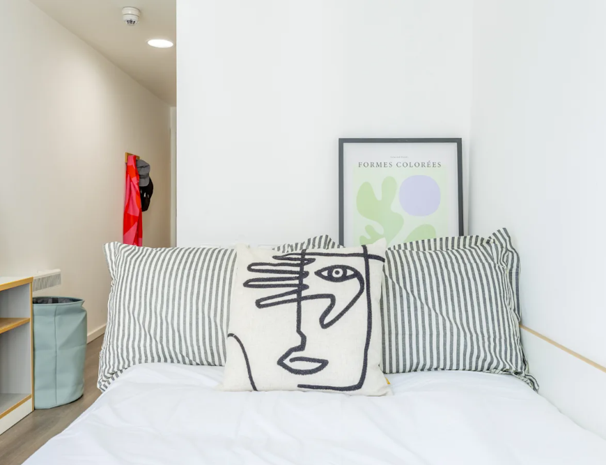 Bronze En Suite Two Bed Flat