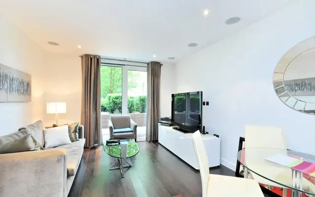 9 Gatliff Road, London, SW1W 8DP 0