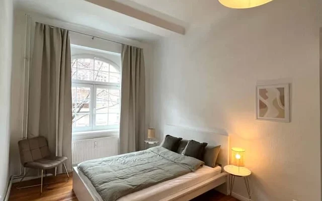 ELSA - Schoene 2-Zimmer Wohnung in Treptow 4