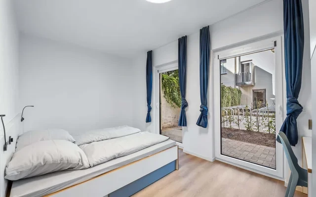 Reduced Rent - Fully furnished studio with terrace suitable for a couple 1