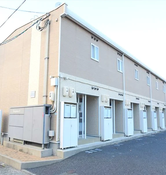 レオパレス中村