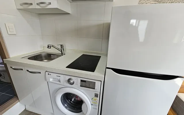 Newly renovated studio apartment in Yeonhui-dong, Seomun, Yonsei University 2