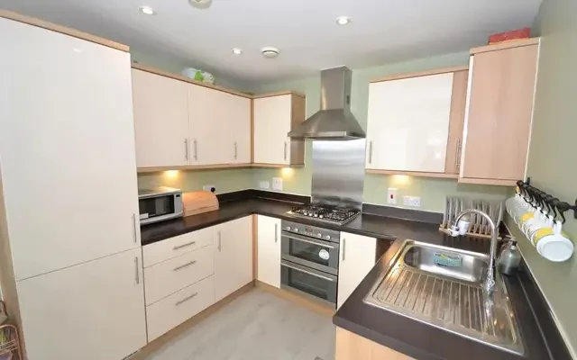 Northolt Road 20848# 1