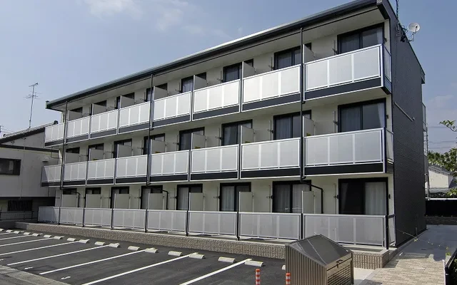 レオパレス中央 0