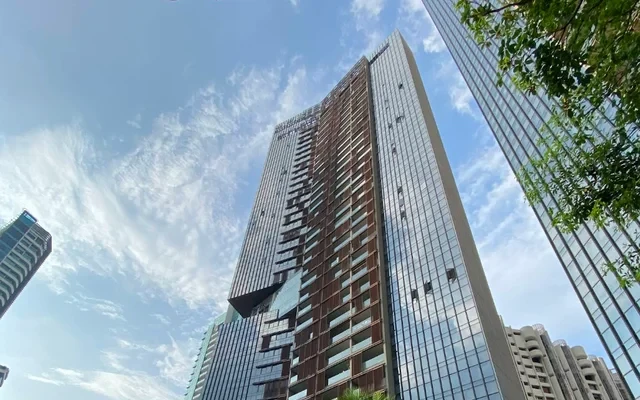 OUE Twin Peaks - IG 0