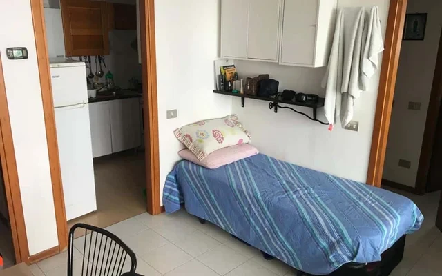 Appartamento con 2 camere zona Bisceglie, Milano 0