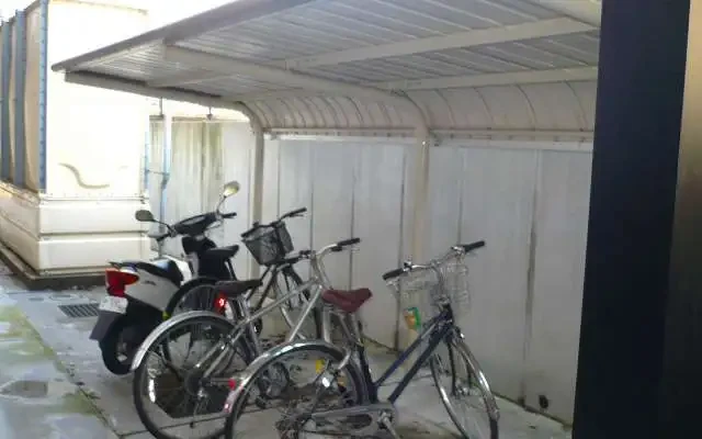 レオパレスバロン 3