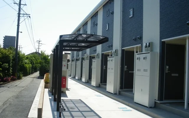 レオネクスト西浦 1