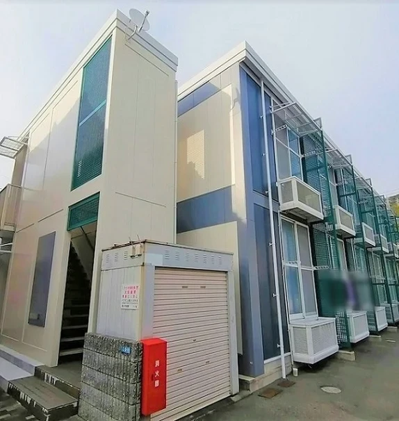 レオパレスボムール