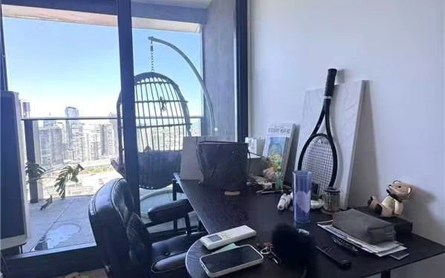 628 Flinders Street 1