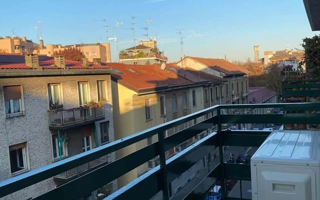 Apartment in Via Melchiorre Delfico, Milano for 64 m² with 2 bedrooms 2