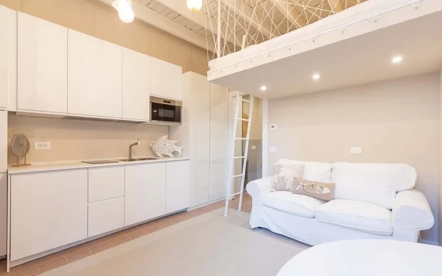 Apartment in Via Accademia, Milano for 35 m² 3