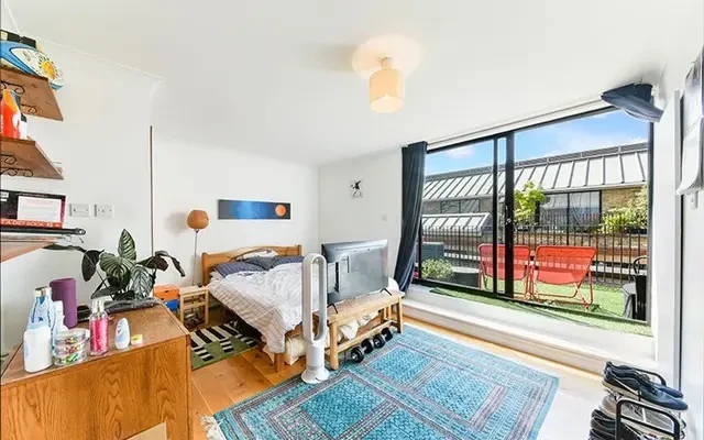 Taffrail House, Burrells Wharf Square, London, E14 3TG 4